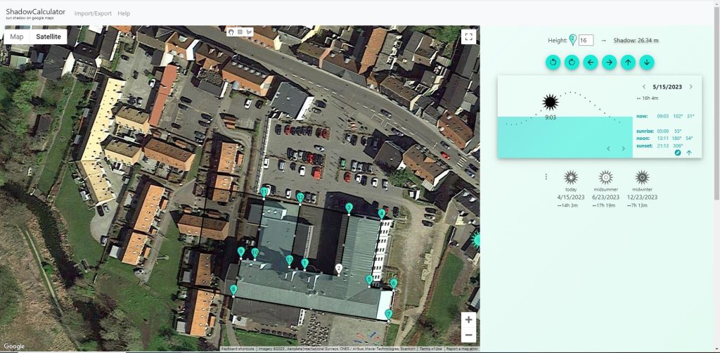 Google Maps kort som viser skyggen fra en planlagt ny fløj til Hotel Søpark den 15. maj klokken 09:00